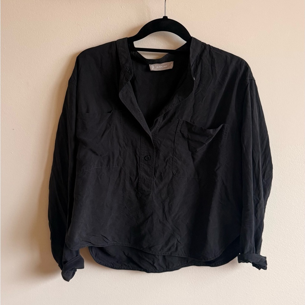 Everlane Black 100% silk Long Sleeve Split-Neck Blouse